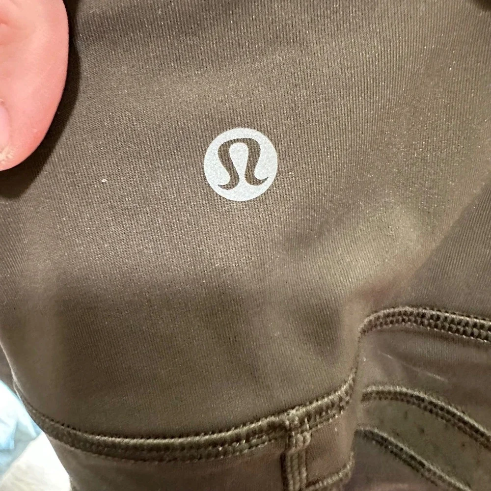 Lululemon Olive Green wunder under Crop II Leggings Womens Size‎ 4 Activewear